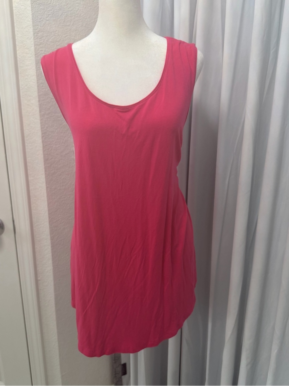 JM Collection Hot Pink Scoop Neck Tank Top Size XL EUC